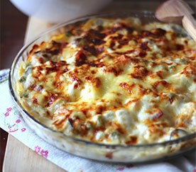 Salada Russa Gratinada com Queijo da Ilha